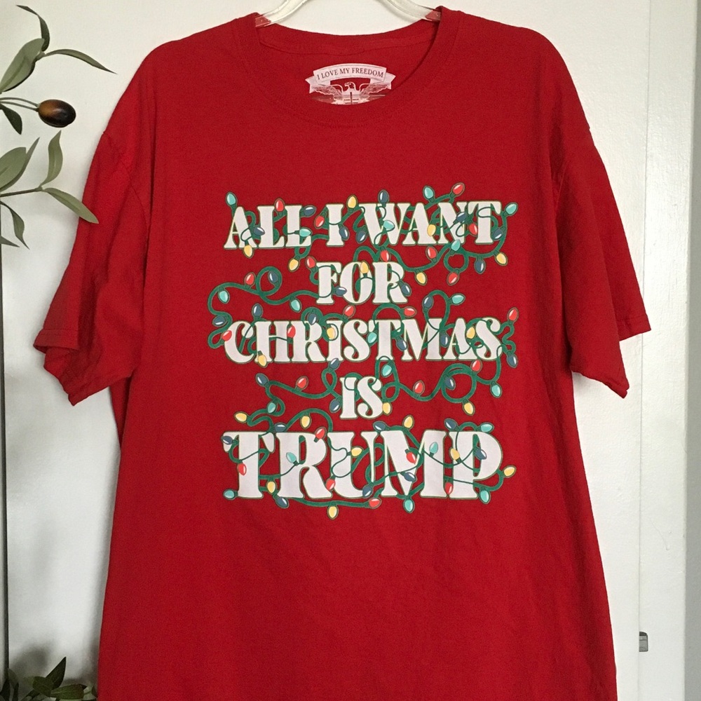 TRUMP Red Christmas Graphic T-Shirt L